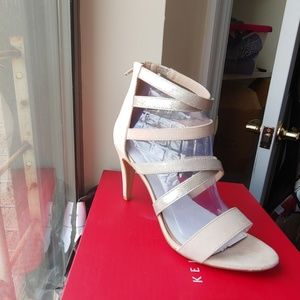 Gold/nude Formal Heels